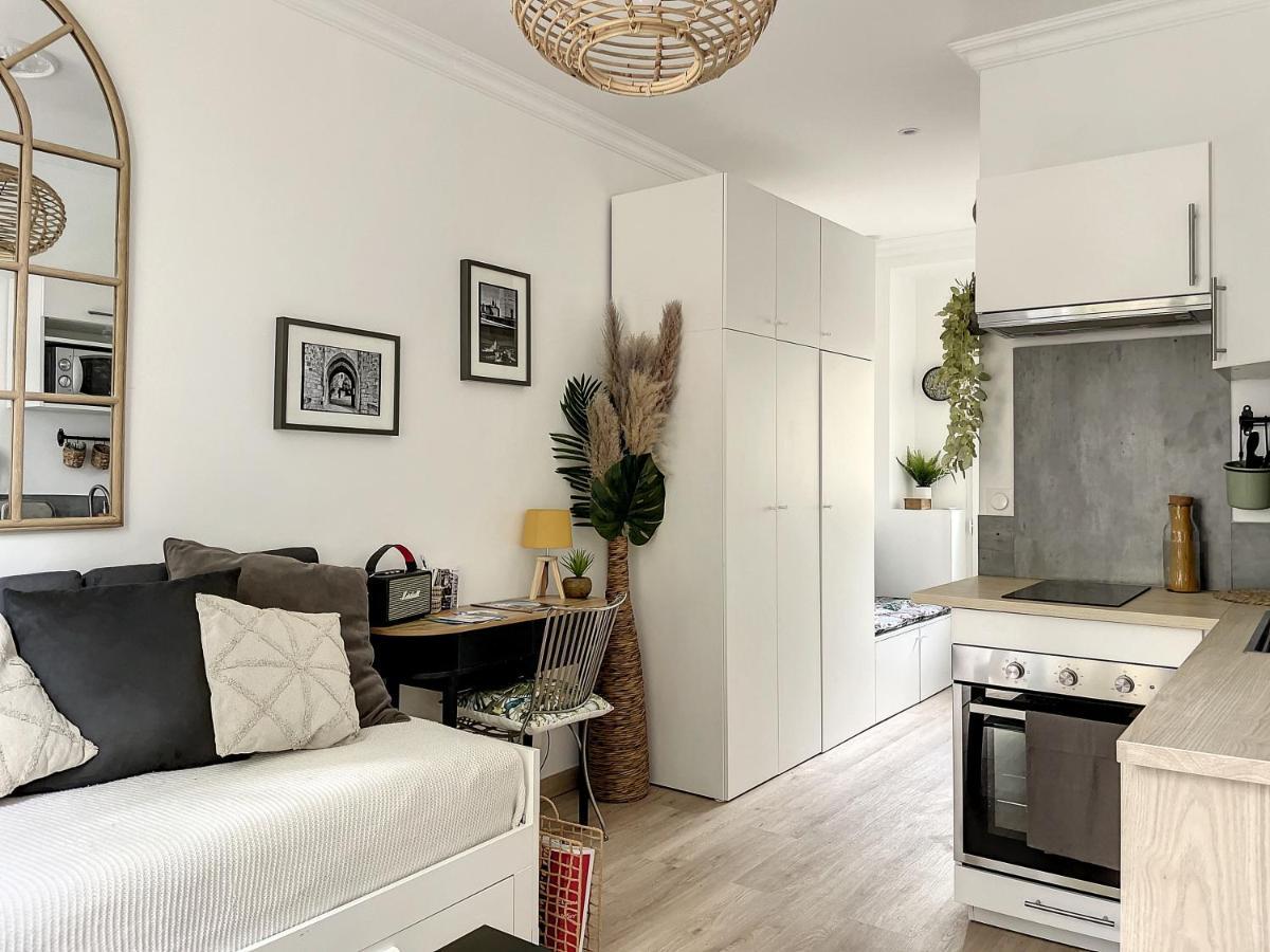 Le Cachot Des Rois Apartment ดูร์ดอง ภายนอก รูปภาพ
